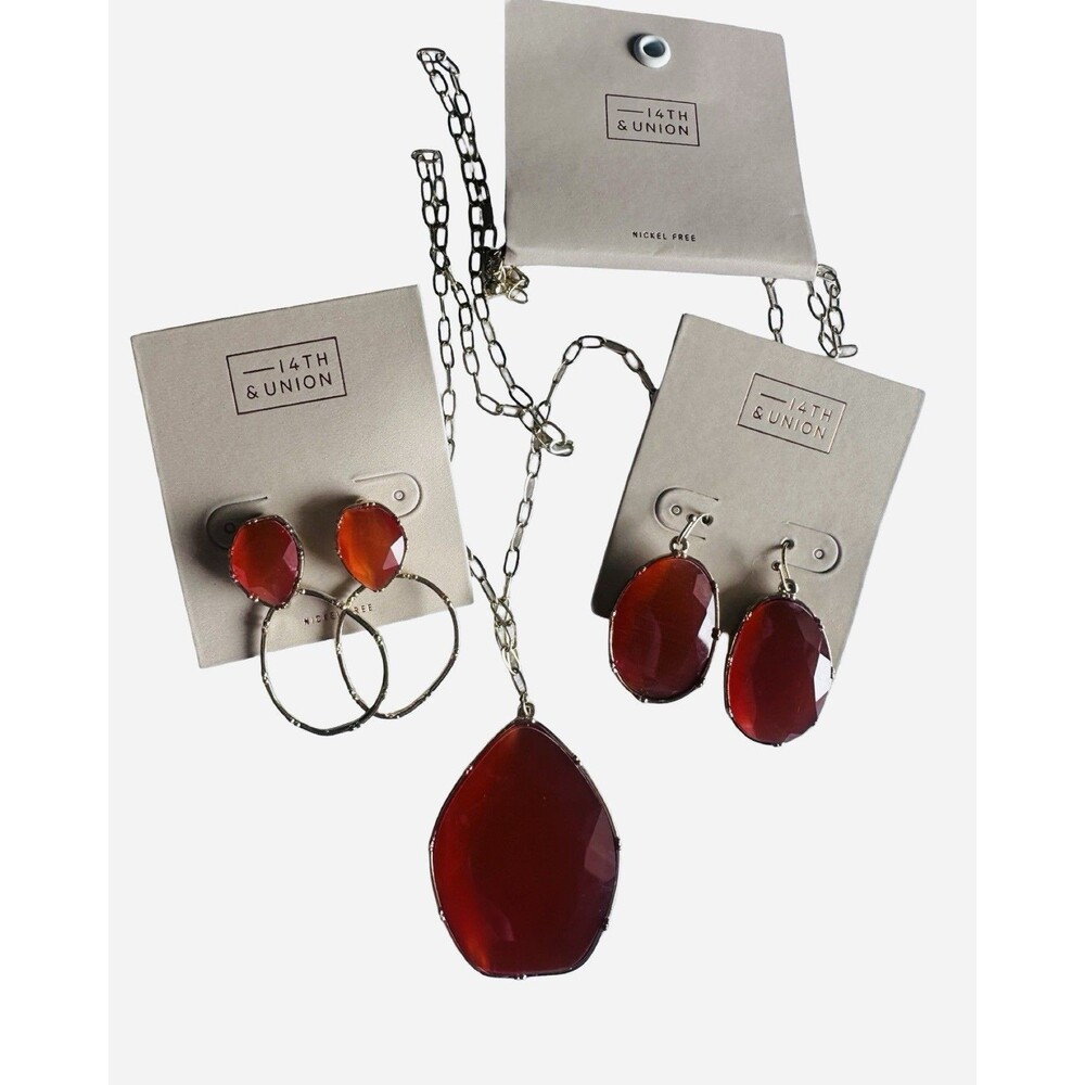NEW 14th & Union nickel-free red carnelianstyle drop earrings pendant necklace.